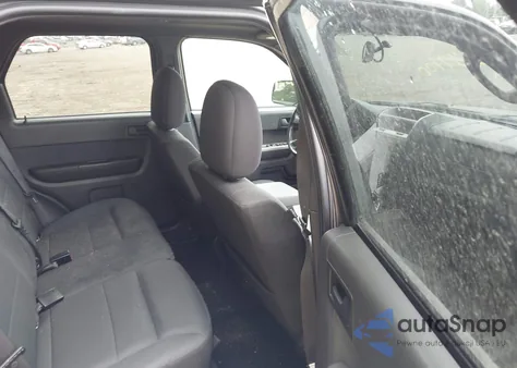 2012 Ford Escape Xlt из США, поврежденный, VIN 1FMCU0DG2CKA43025